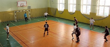 Финальный матч по футболу: ФБУ "УРАЛТЕСТ" и Челябинский ЦСМ